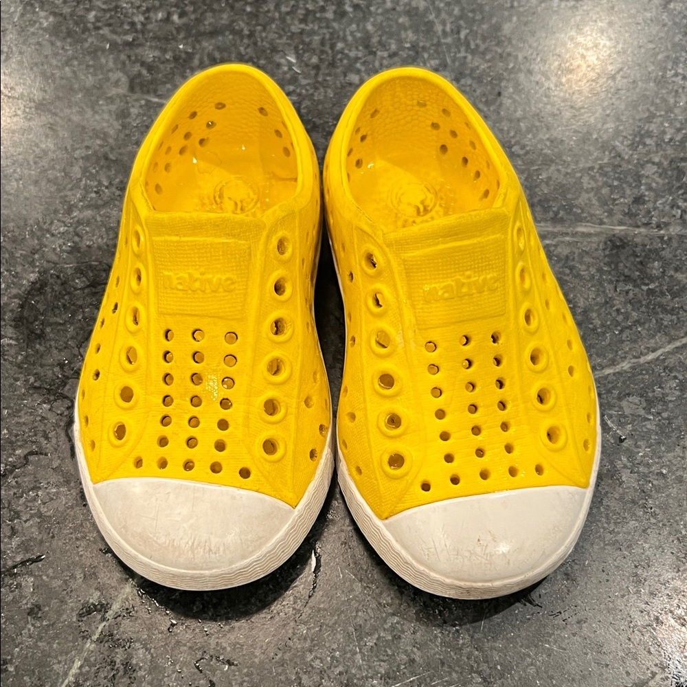 Native Kids Bright Yellow Water Shoes